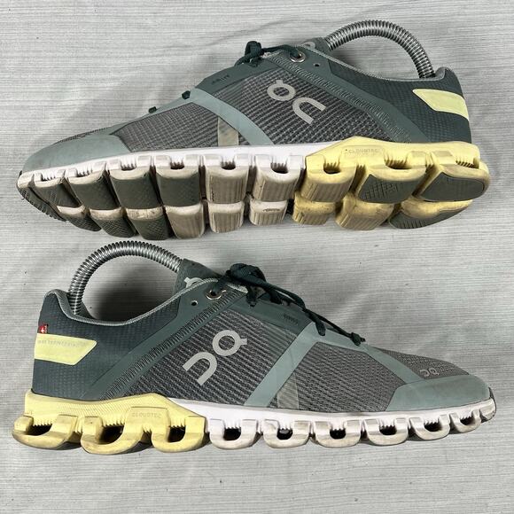 On Running Cloudflow Women’s Size 8 Running Shoes Forest Green Jogging Sneakers - Picture 2 of 7